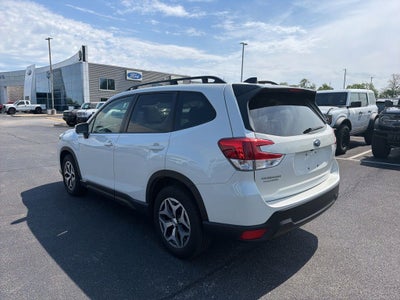 2024 Subaru Forester Premium