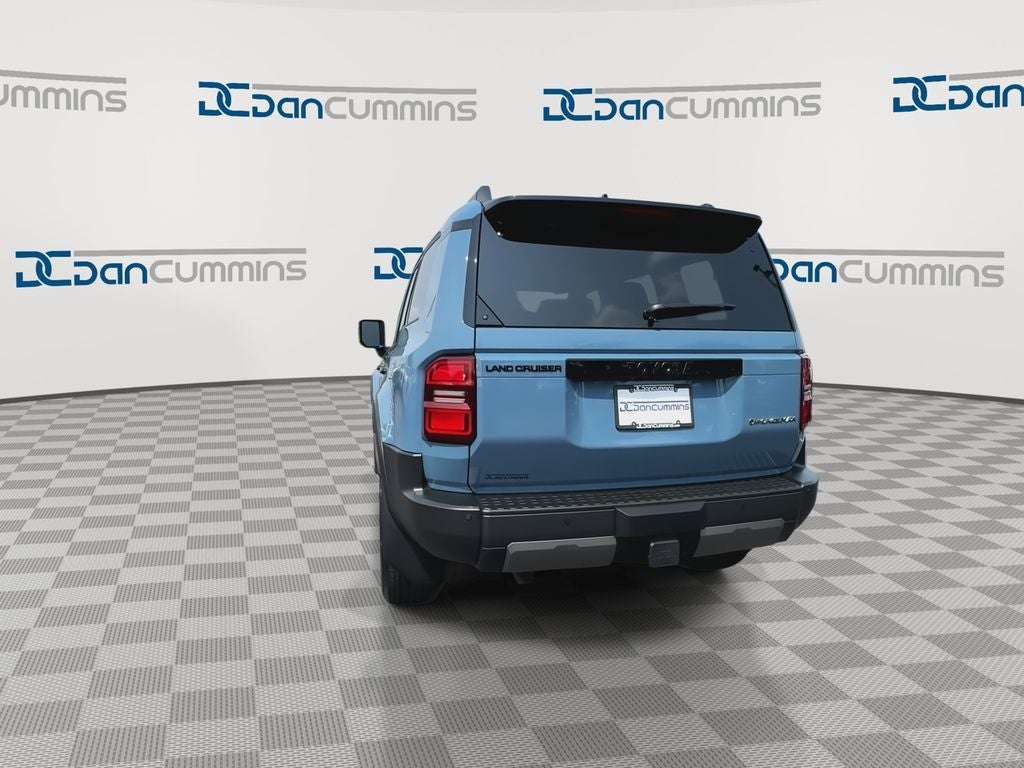 2026 Toyota Land Cruiser Base