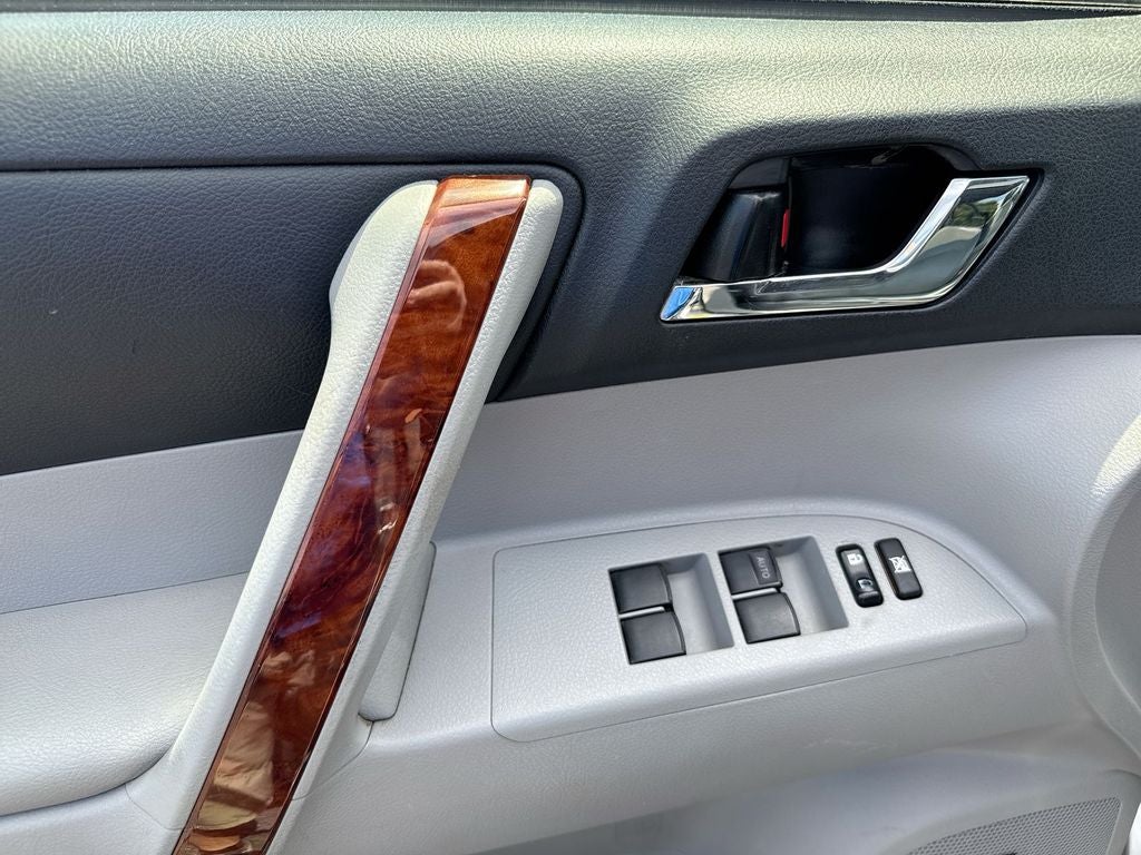 2012 Toyota Highlander Hybrid Limited