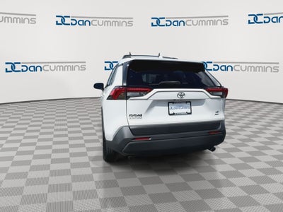 2019 Toyota RAV4 LE
