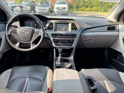 2017 Hyundai Sonata Hybrid SE
