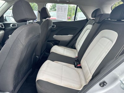 2023 Hyundai Venue SEL