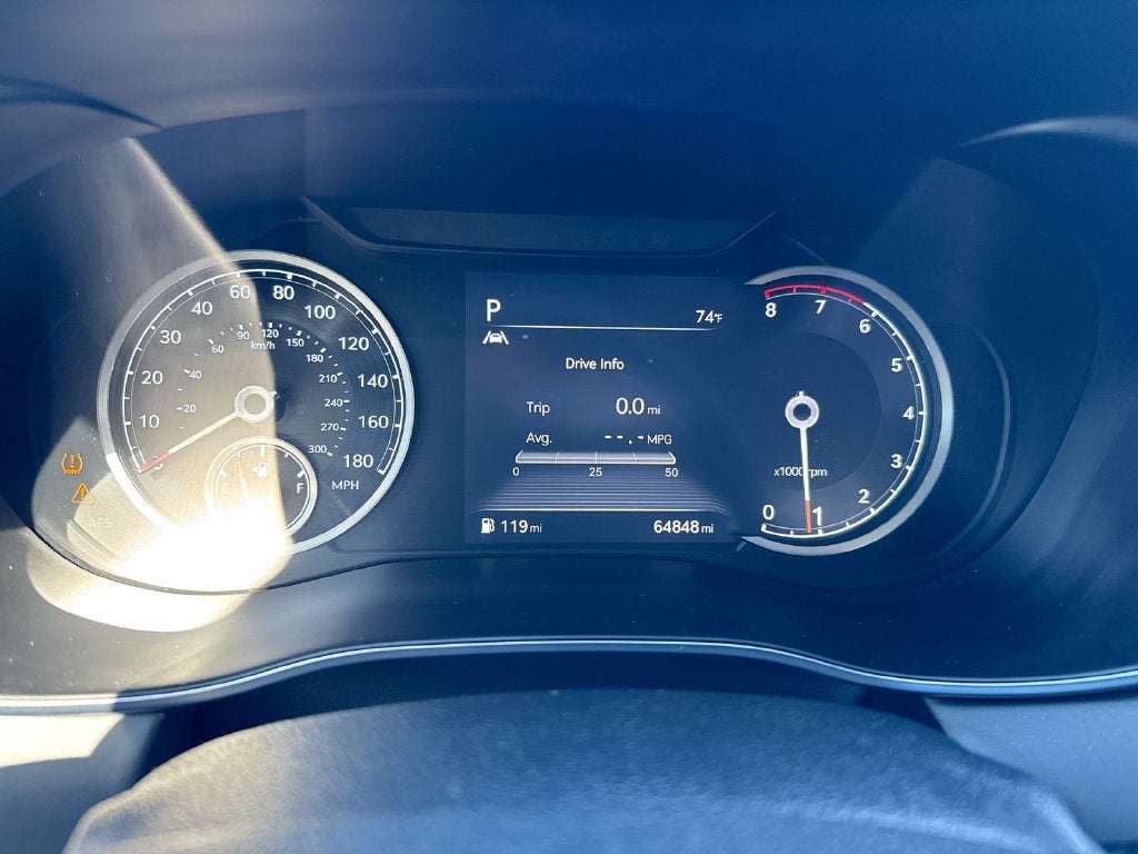2022 Genesis G70 2.0T