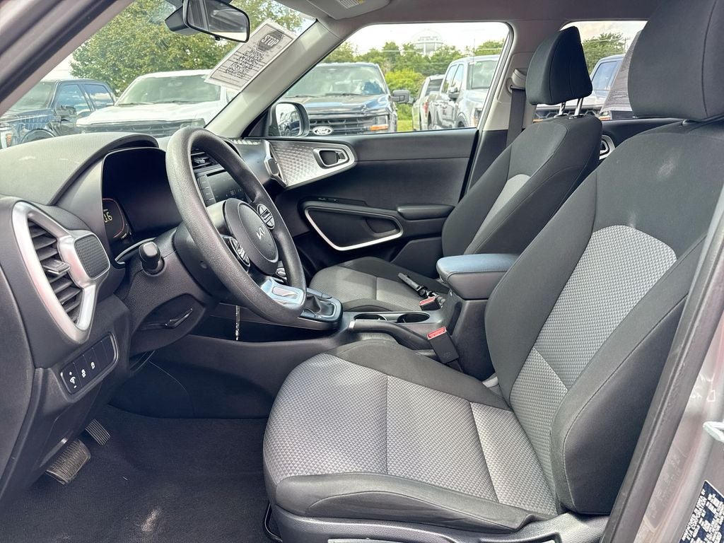 2024 Kia Soul LX