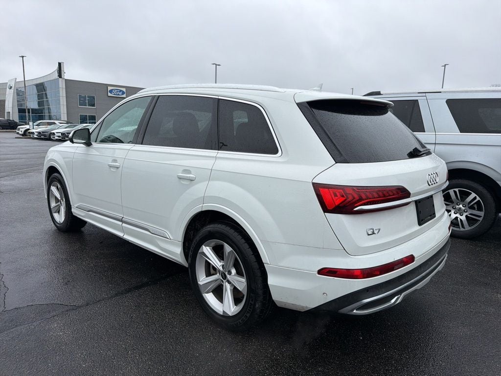 2024 Audi Q7 45 Premium Plus