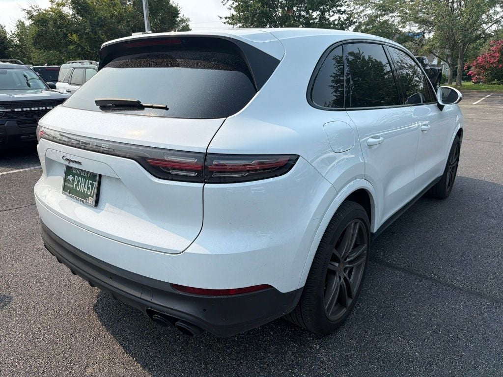2022 Porsche Cayenne Platinum Edition