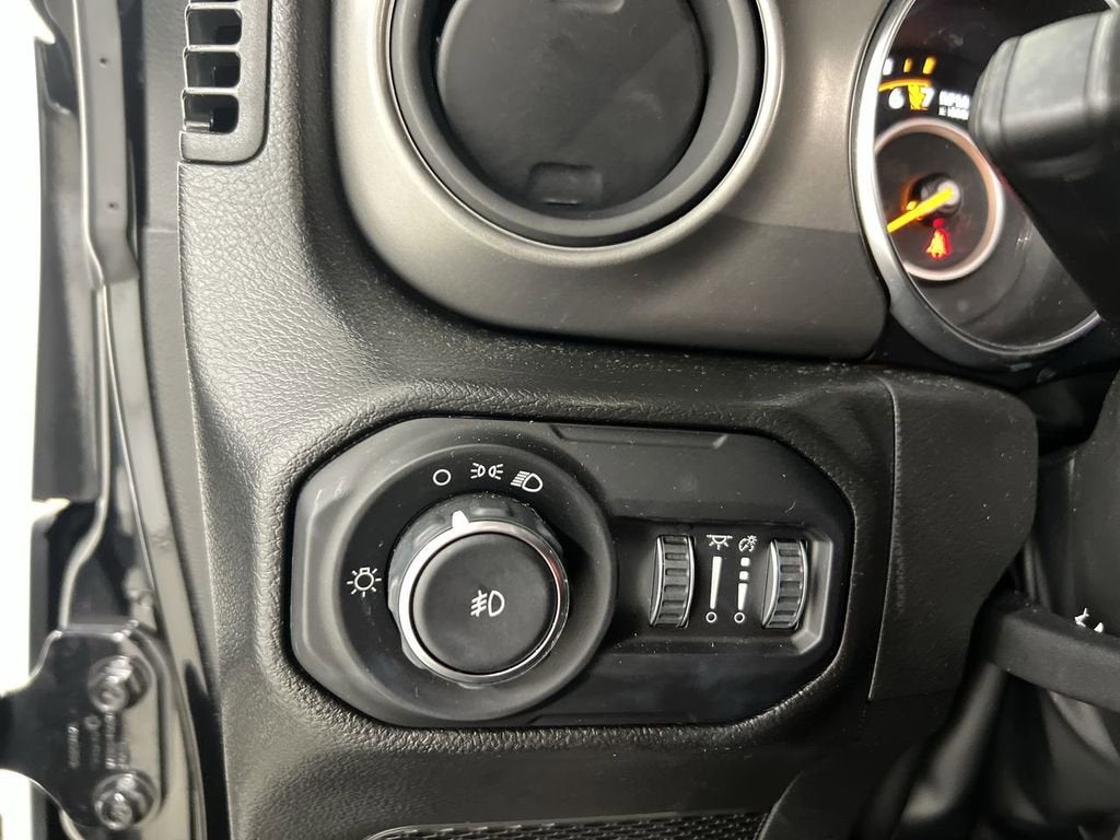 2022 Jeep Wrangler Sport