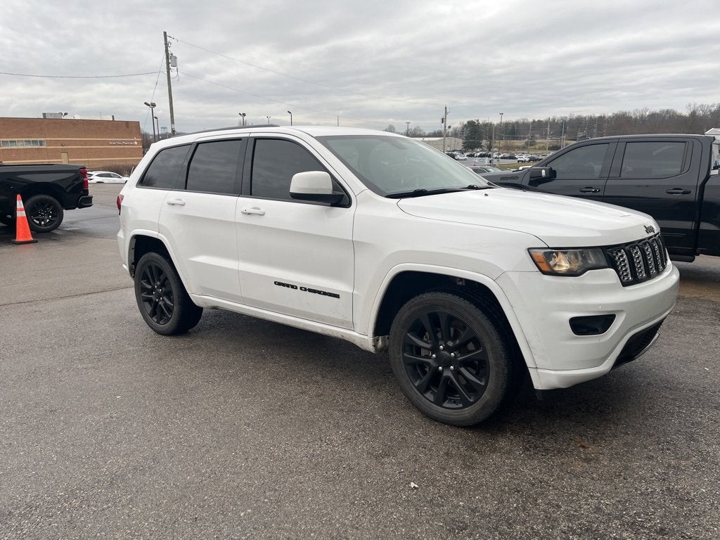 2020 Jeep Grand Cherokee Altitude