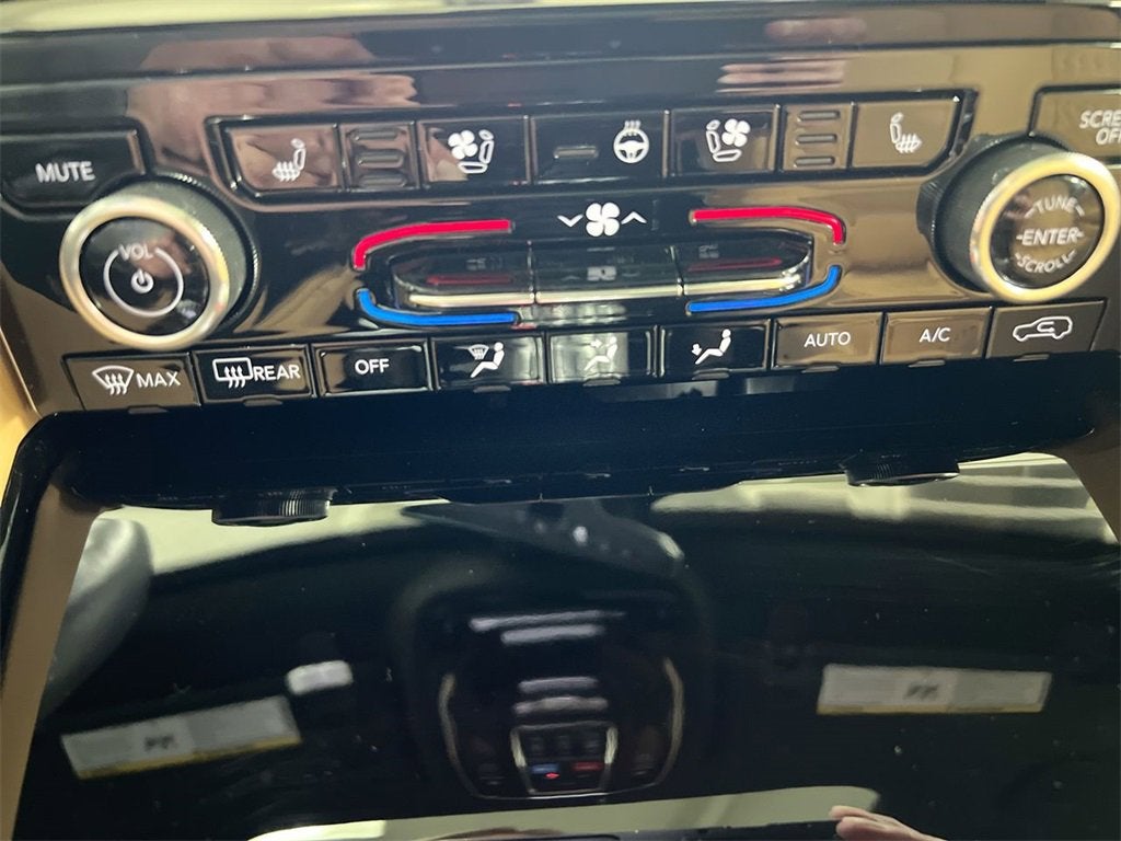 2023 Jeep Grand Cherokee Summit Reserve