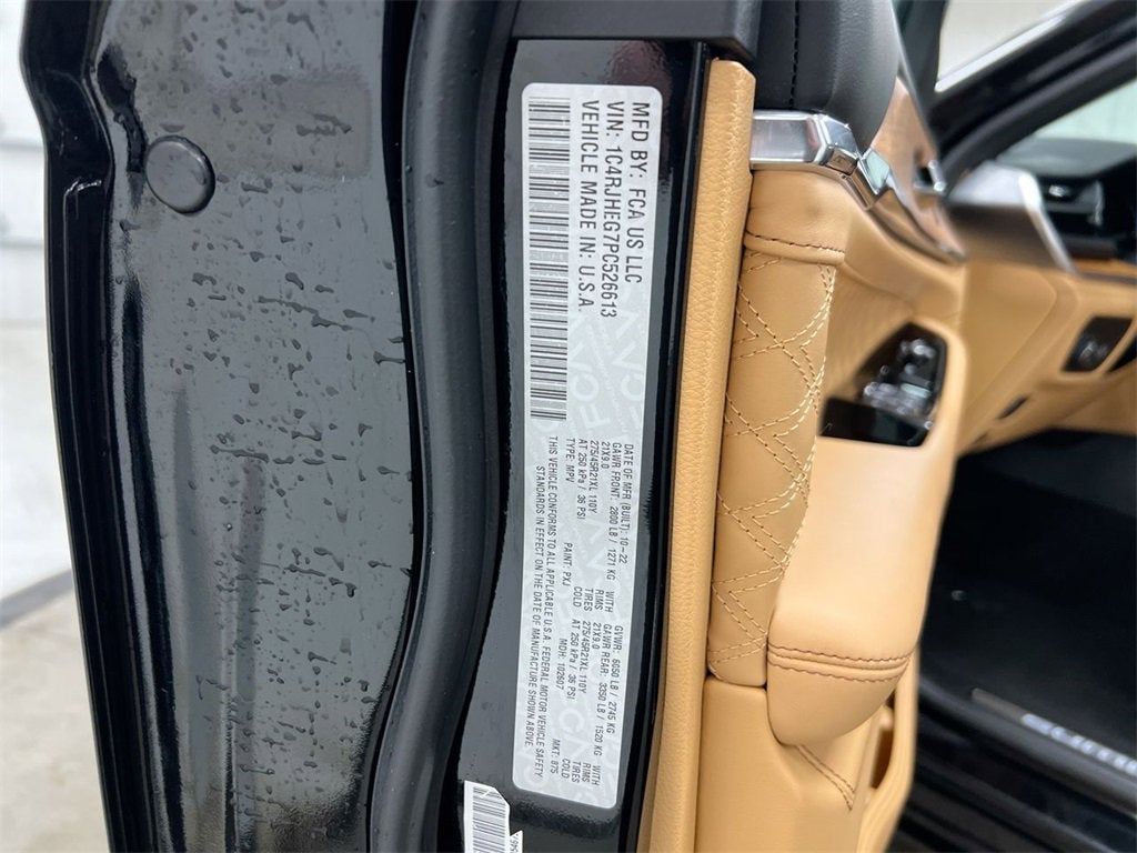 2023 Jeep Grand Cherokee Summit Reserve