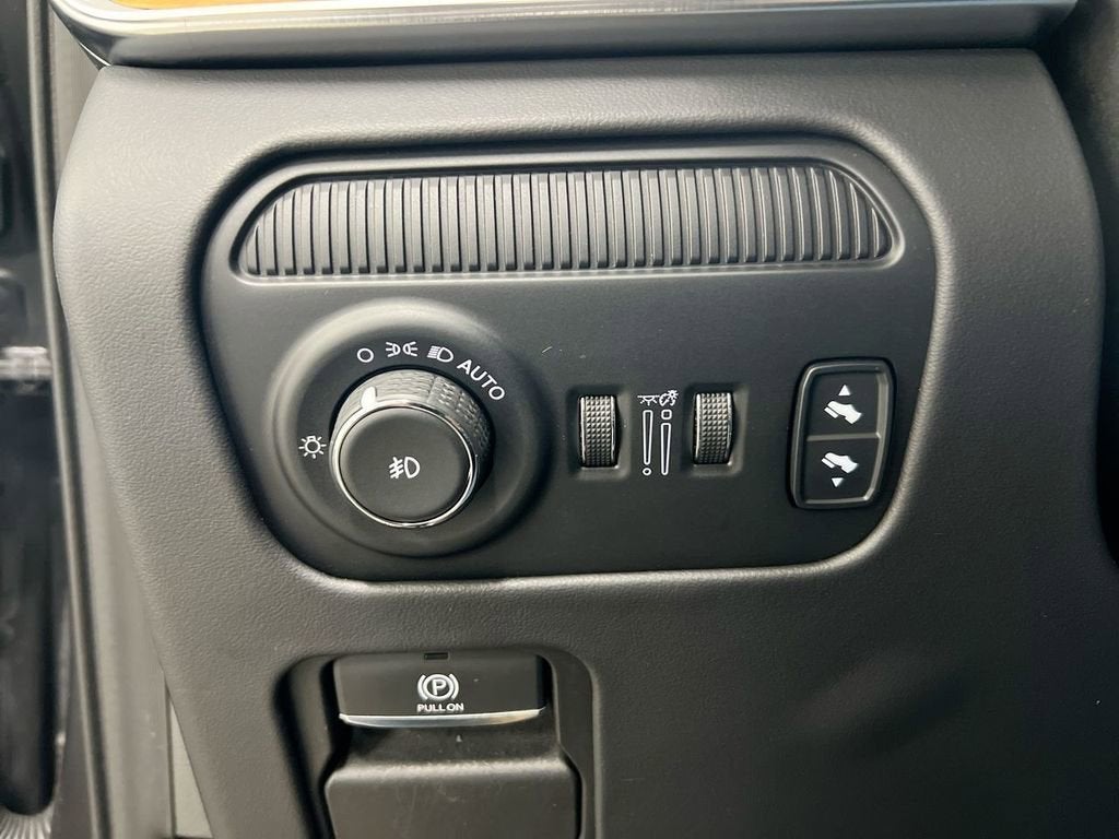 2024 Jeep Grand Wagoneer L Series III