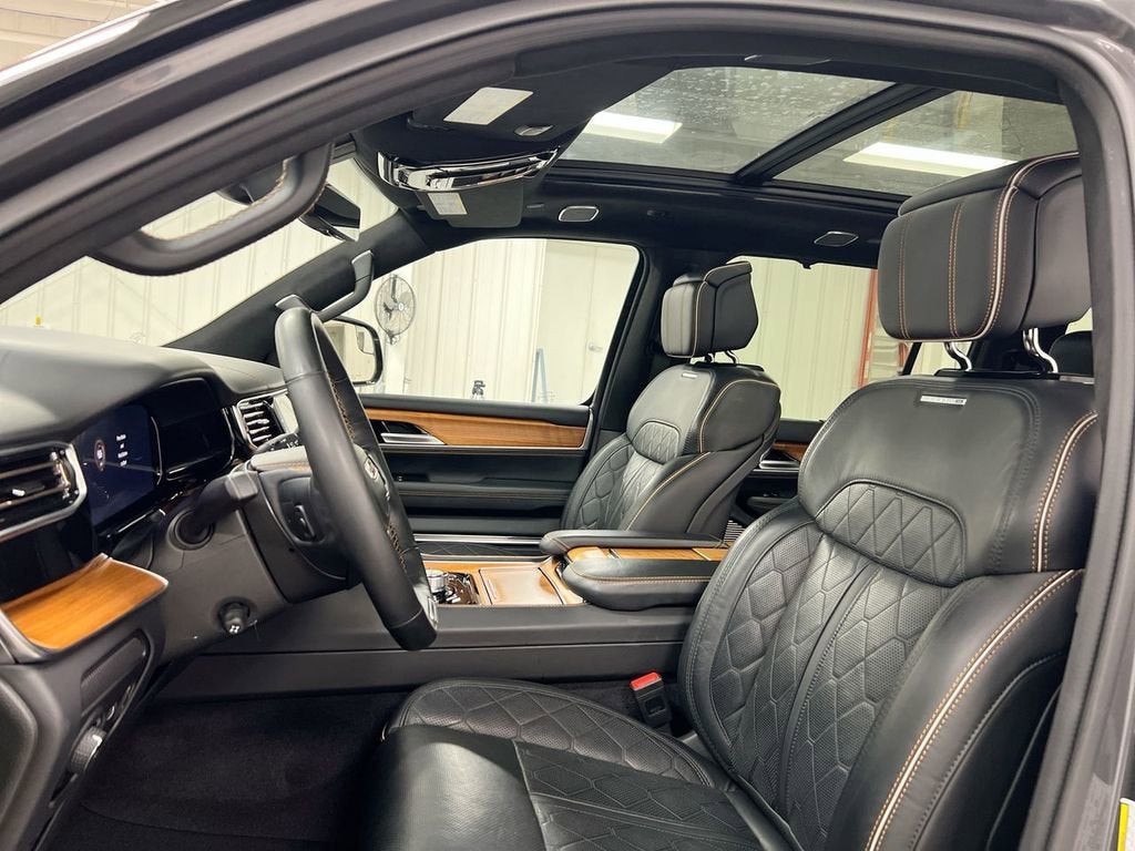 2024 Jeep Grand Wagoneer L Series III