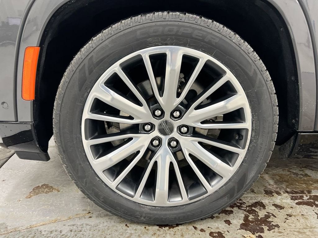 2024 Jeep Grand Wagoneer L Series III