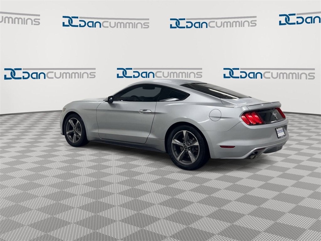 2015 Ford Mustang V6