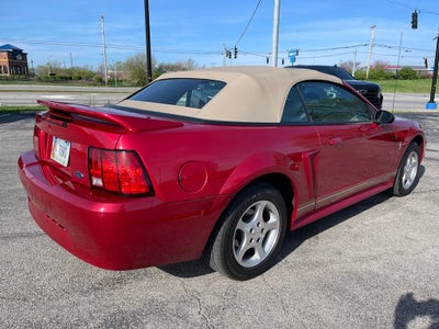 2000 Ford Mustang Base
