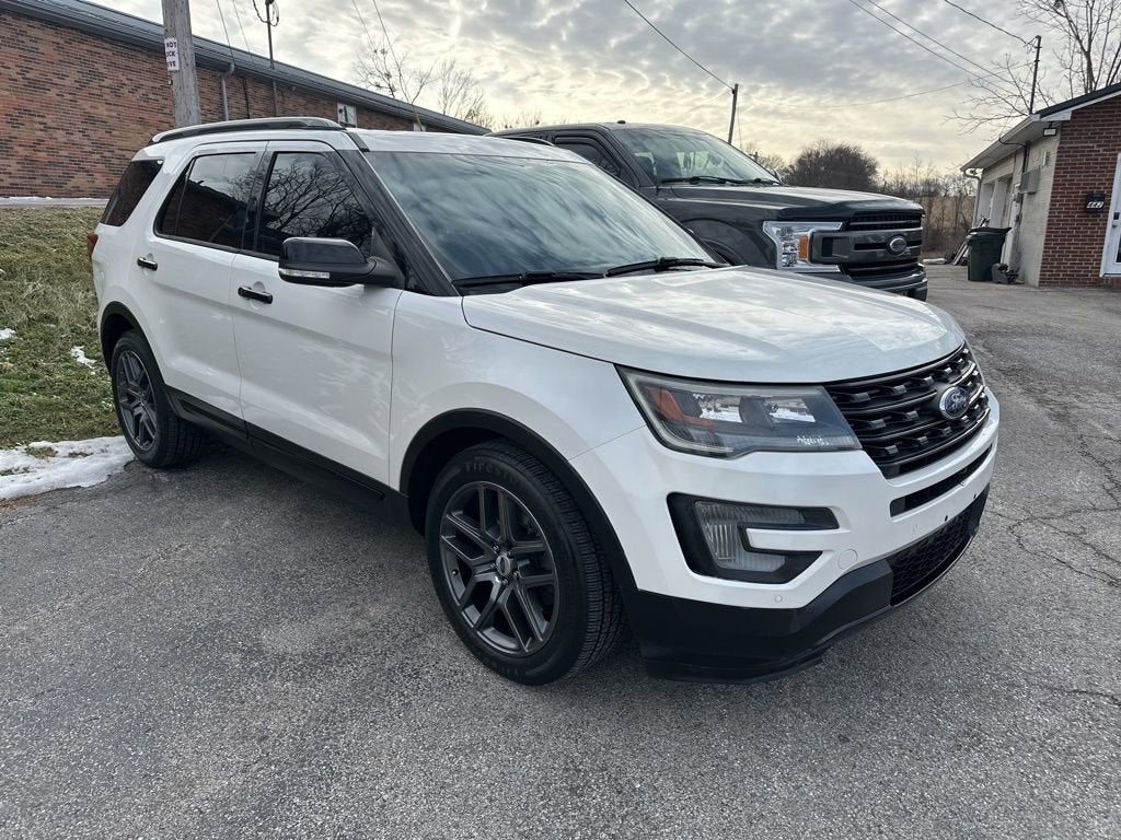 2016 Ford Explorer Sport