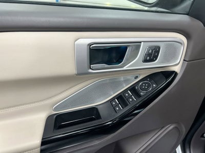 2022 Ford Explorer Platinum