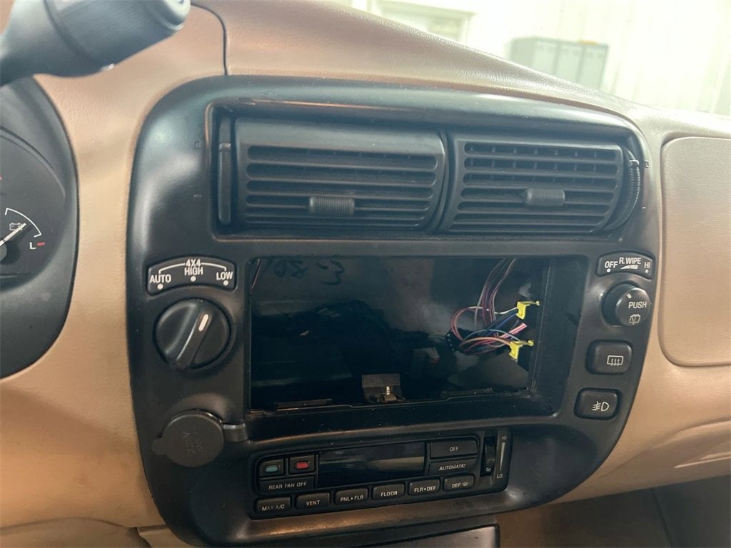 1997 Ford Explorer XL