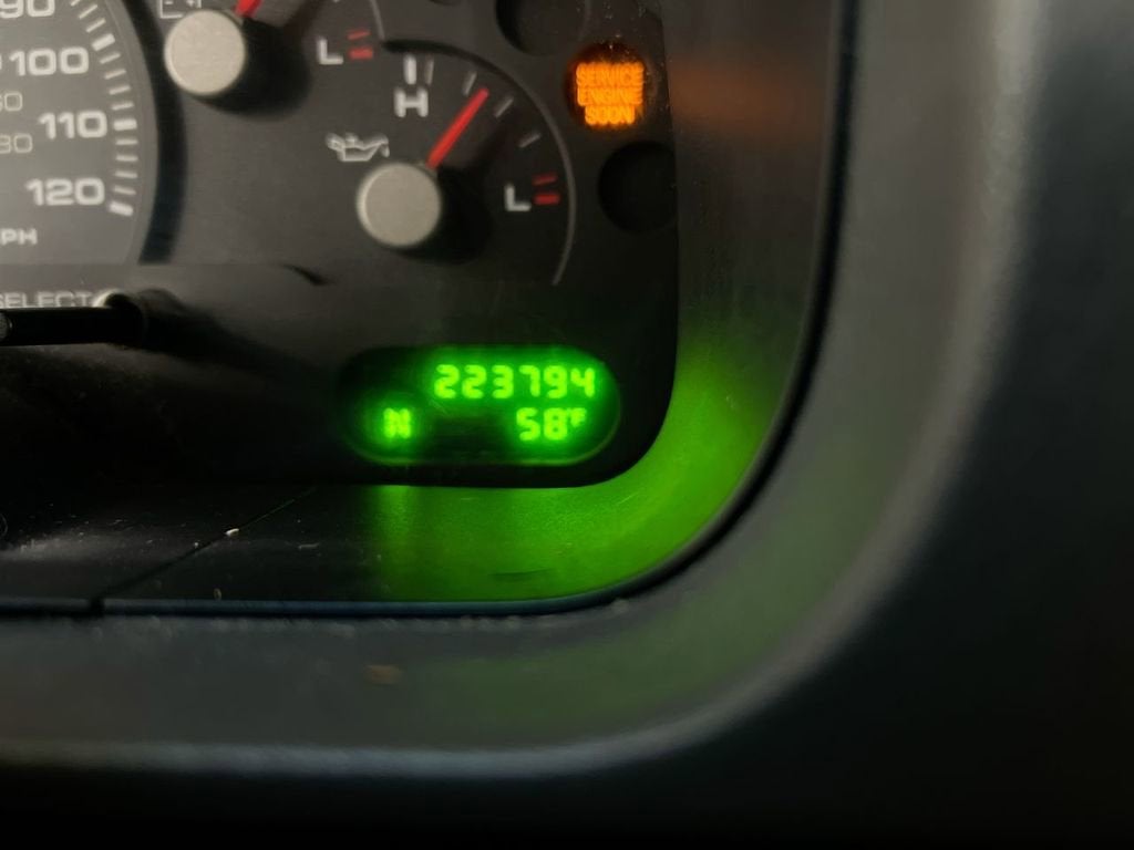 2004 Ford Explorer XLT