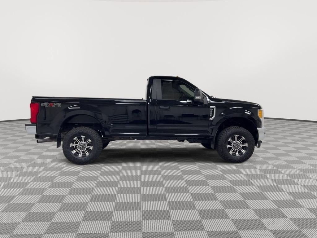 2017 Ford Super Duty F-250 SRW XLT