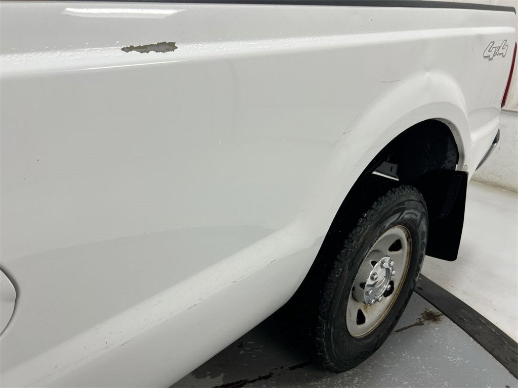 2010 Ford Super Duty F-250 SRW XL