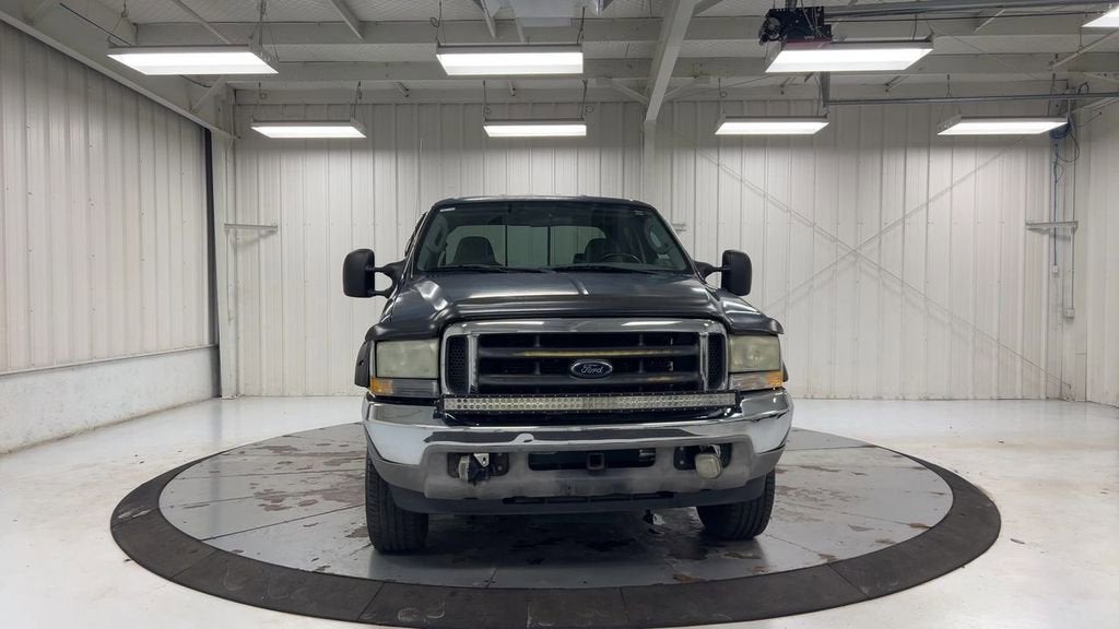 2004 Ford Super Duty F-350 SRW XL