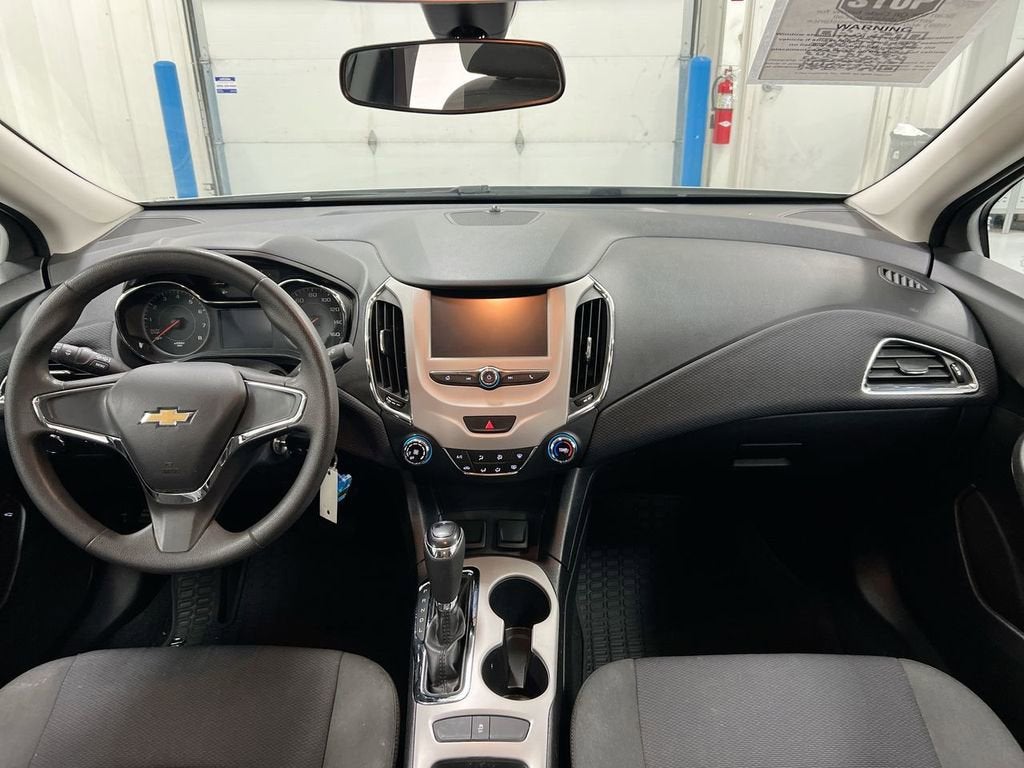 2017 Chevrolet Cruze LS