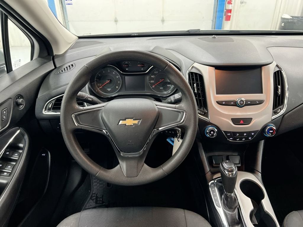 2017 Chevrolet Cruze LS