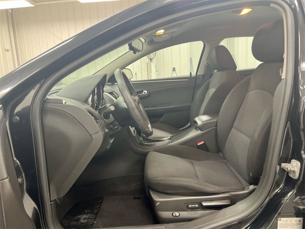 2012 Chevrolet Malibu LT w/1LT