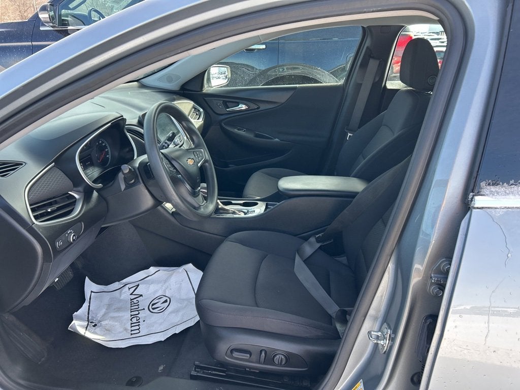 2023 Chevrolet Malibu FL