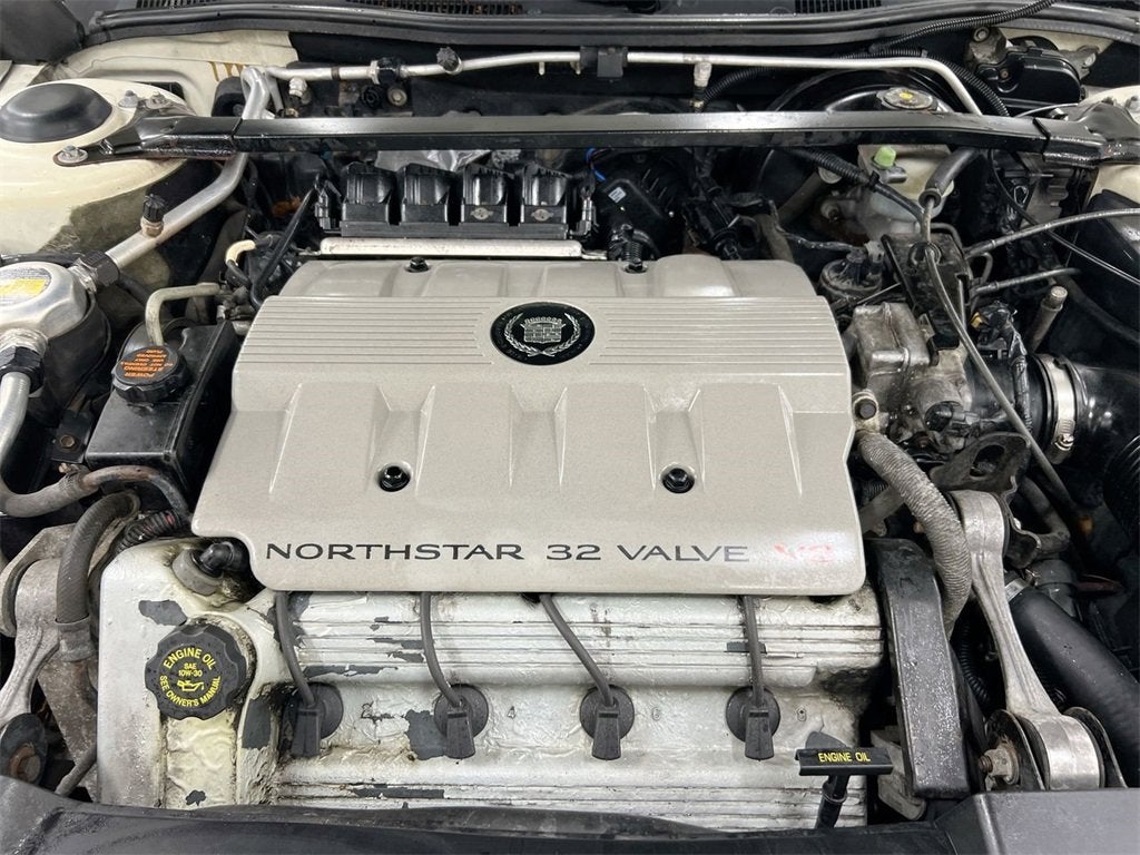 1999 Cadillac Deville Base