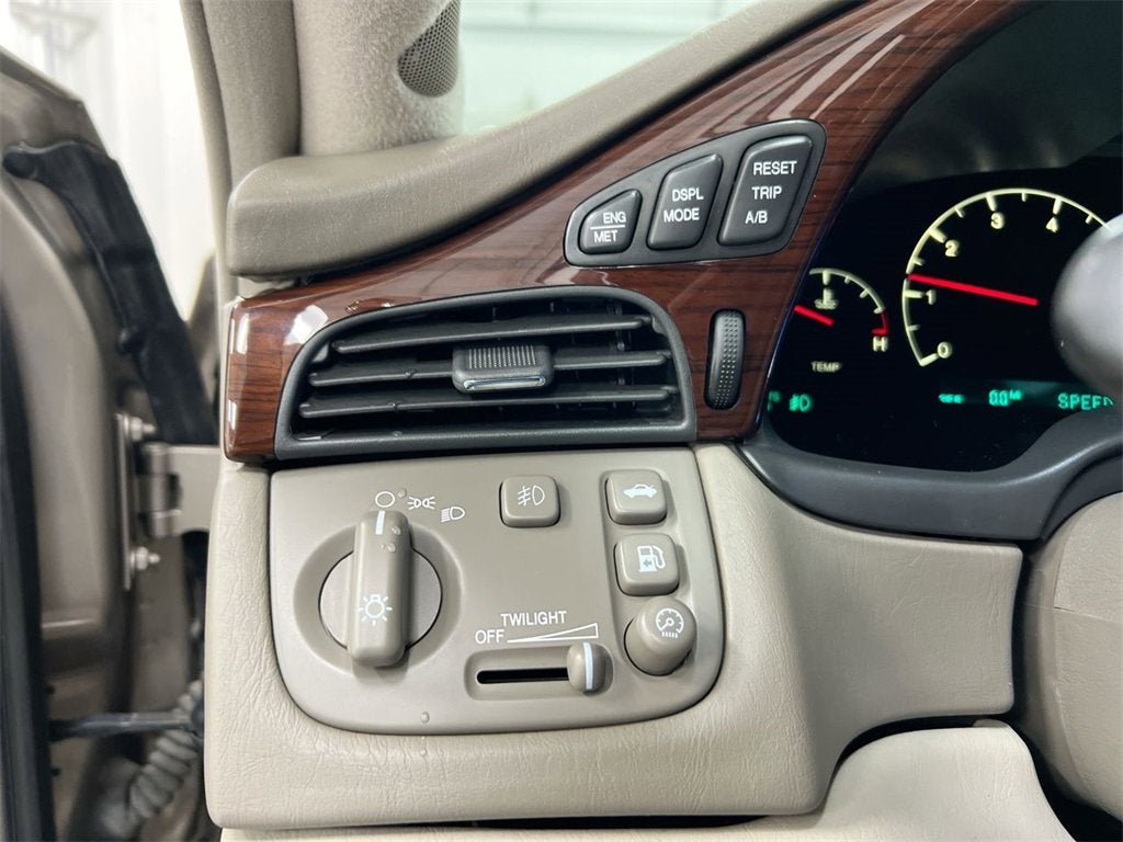 2002 Cadillac Deville DTS