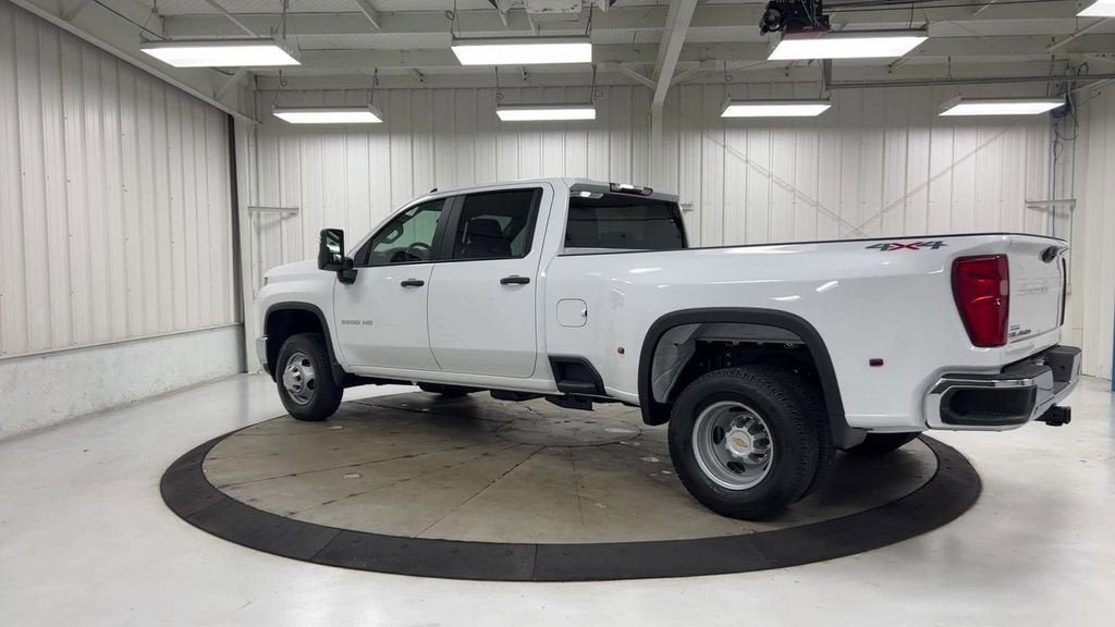 2024 Chevrolet Silverado 3500 HD WT DRW