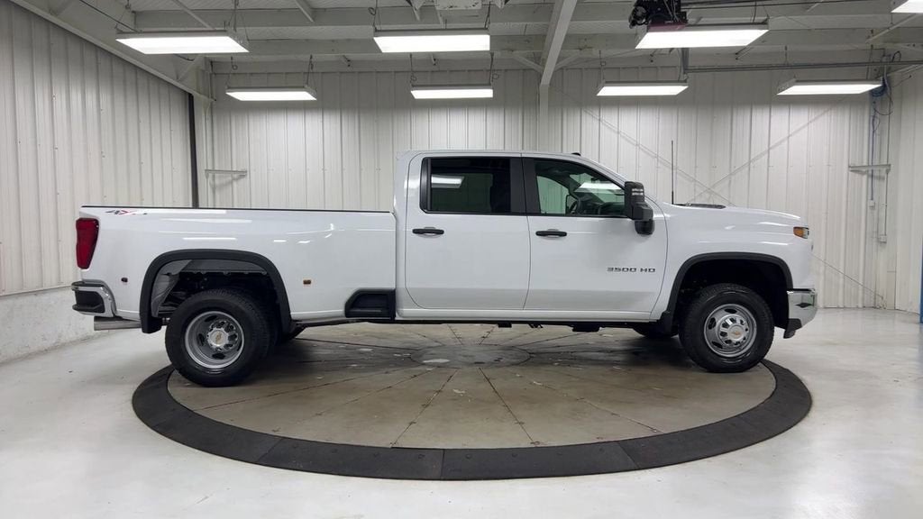 2024 Chevrolet Silverado 3500 HD WT DRW