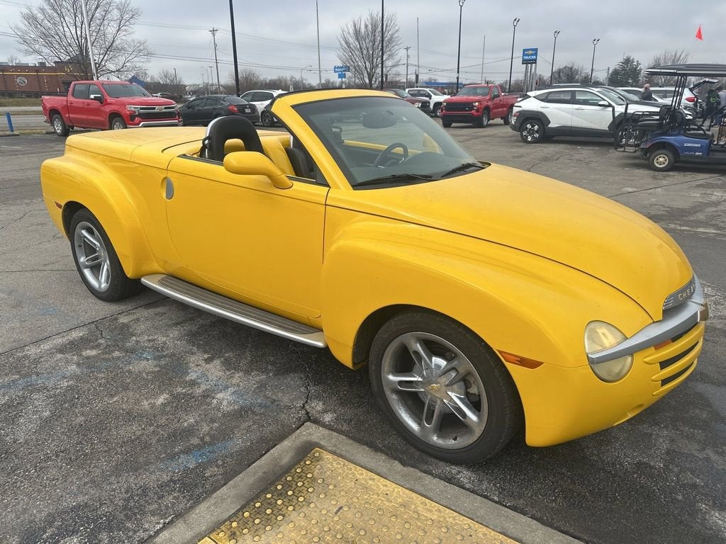 2004 Chevrolet SSR LS