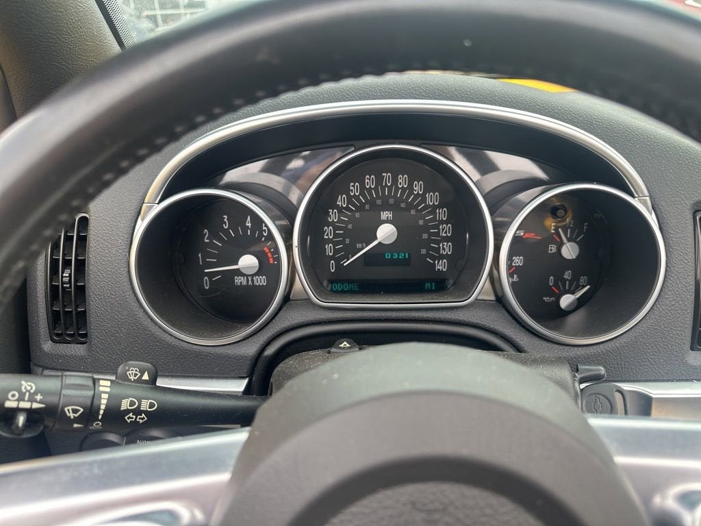 2004 Chevrolet SSR LS