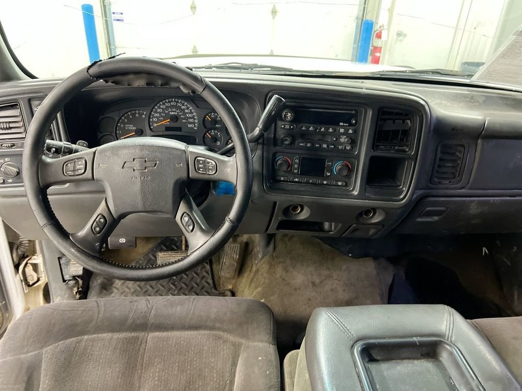 2003 Chevrolet Silverado 2500 HD LS