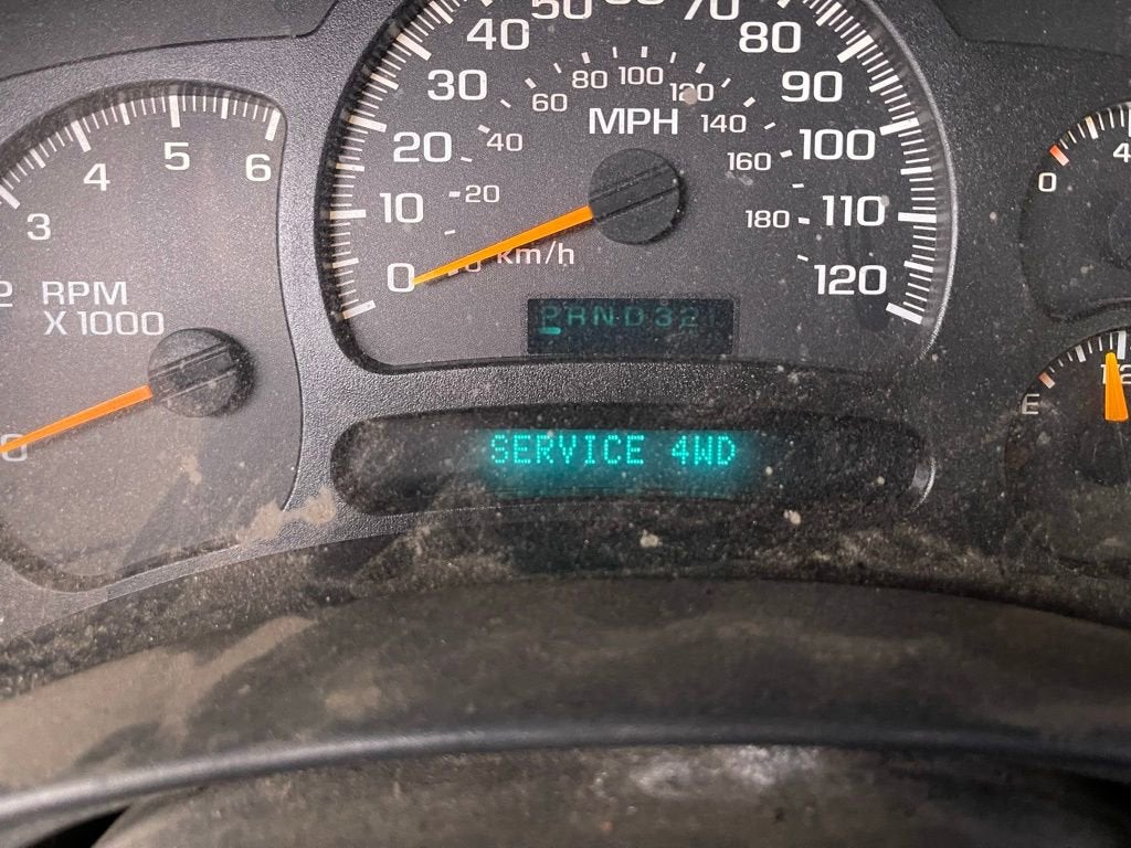 2003 Chevrolet Silverado 2500 HD LS