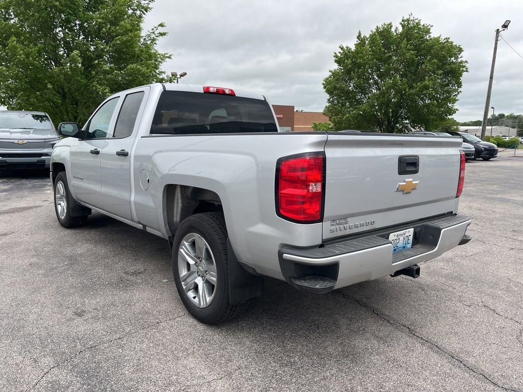 2018 Chevrolet Silverado 1500 Custom
