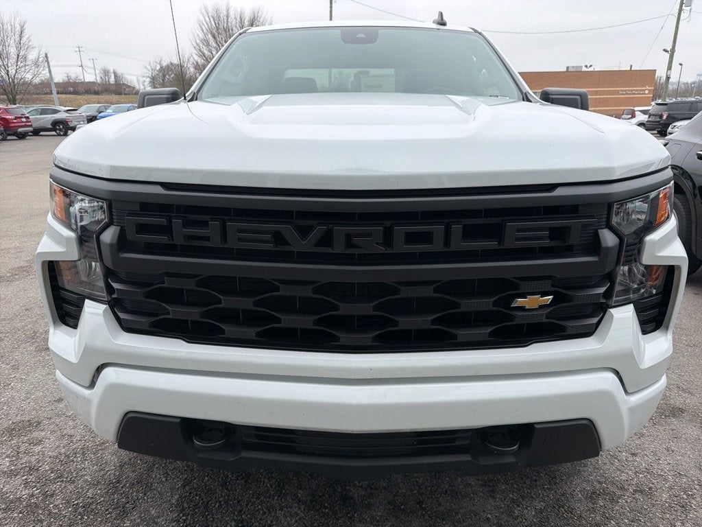 2024 Chevrolet Silverado 1500 Custom