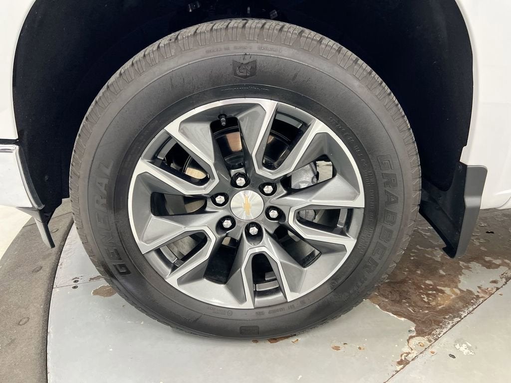 2024 Chevrolet Silverado 1500 LT (2FL)