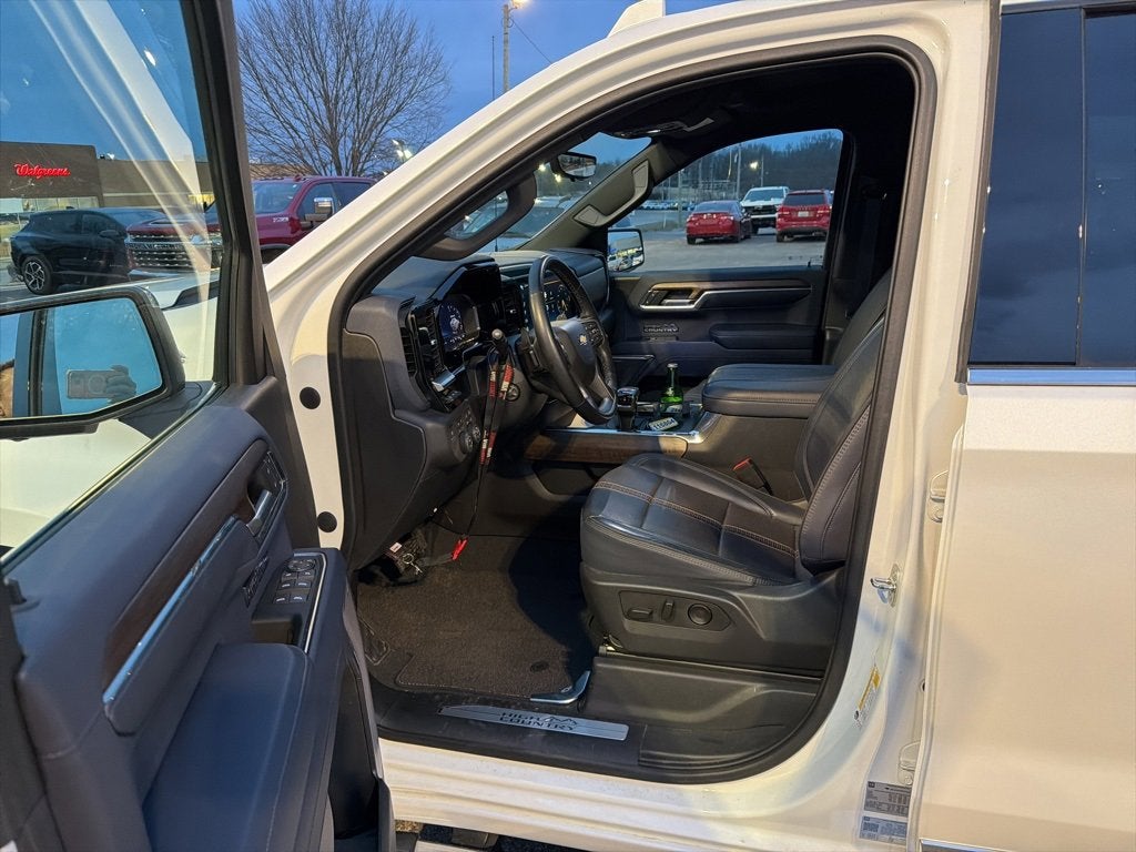 2023 Chevrolet Silverado 1500 High Country