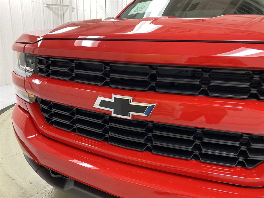 2018 Chevrolet Silverado 1500 Custom