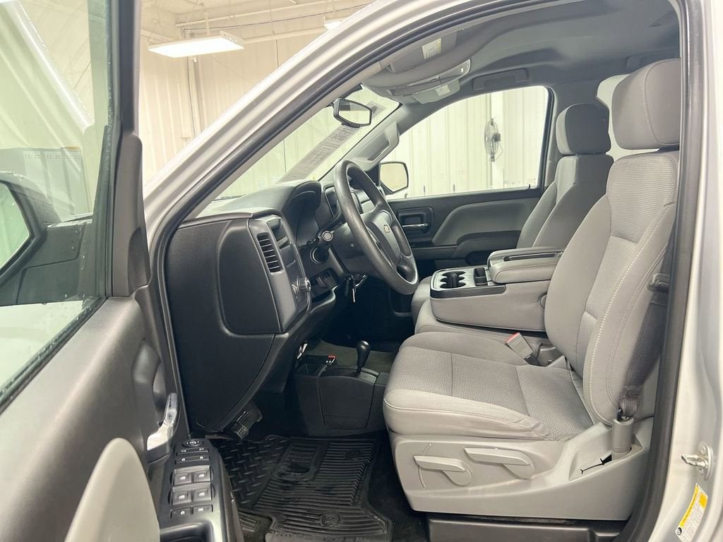 2018 Chevrolet Silverado 1500 Custom