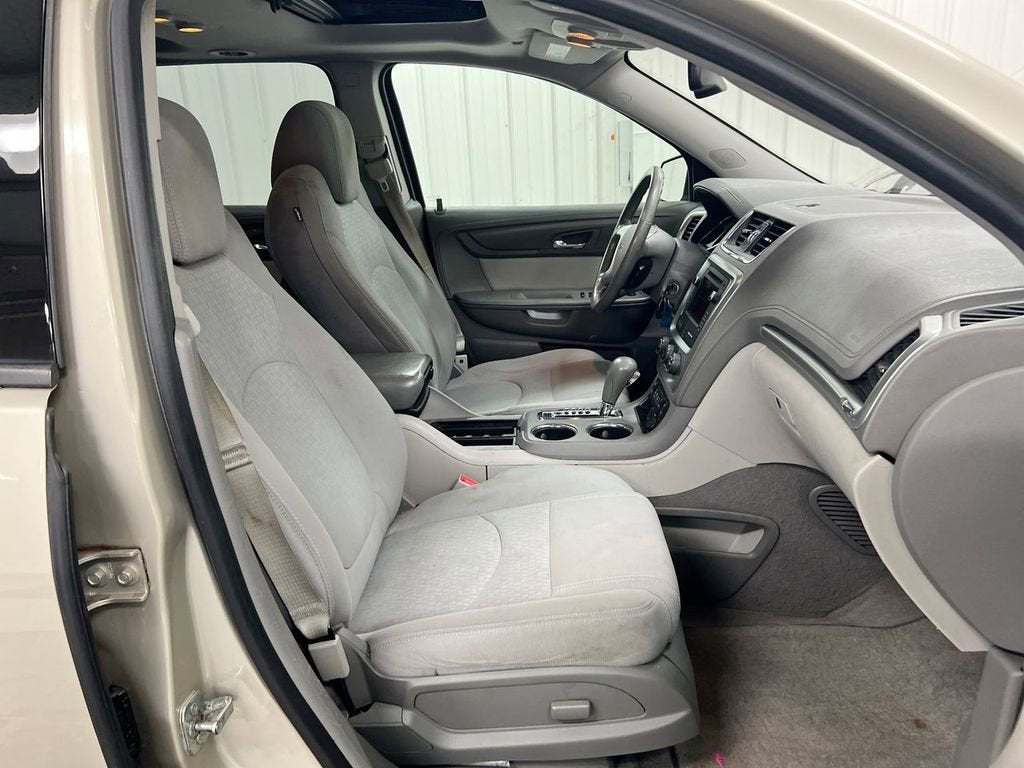 2016 GMC Acadia SLE