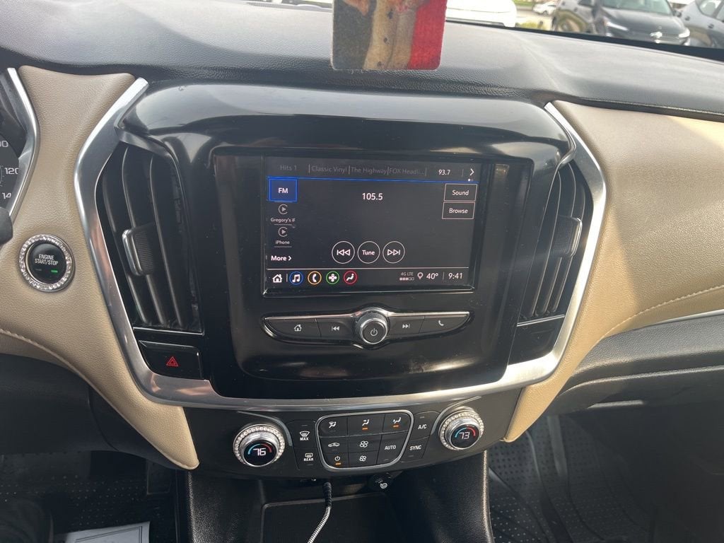 2023 Chevrolet Traverse LS