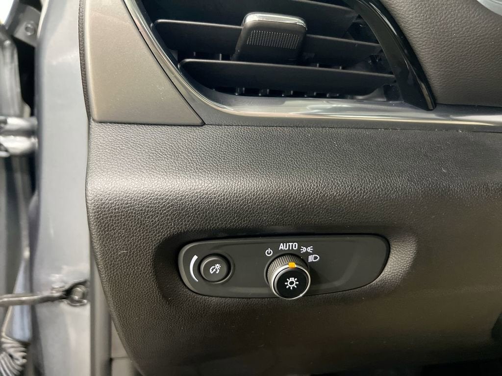 2018 Chevrolet Traverse LS