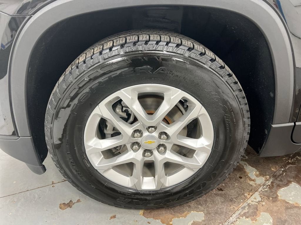 2021 Chevrolet Traverse LS