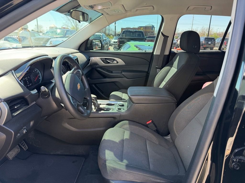 2021 Chevrolet Traverse LS