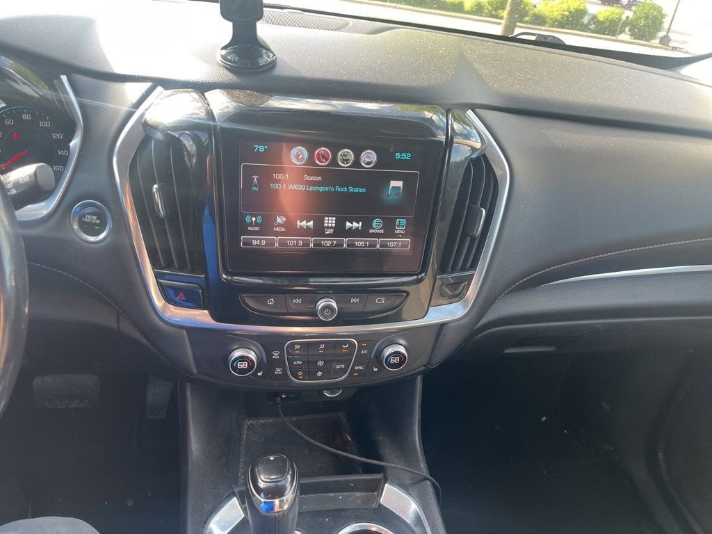 2018 Chevrolet Traverse LT Cloth